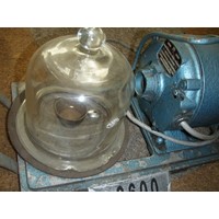 Vakuumglocke mit Pumpe für Metallentgasung